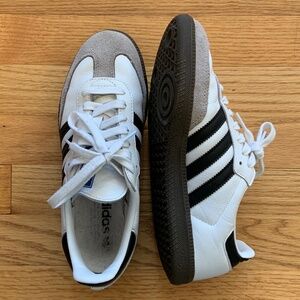 Adidas Sambas W8/M6.5 EUC